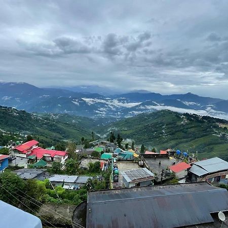 The Village Den , B&B Darjeeling ดาร์จีลิง ภายนอก รูปภาพ