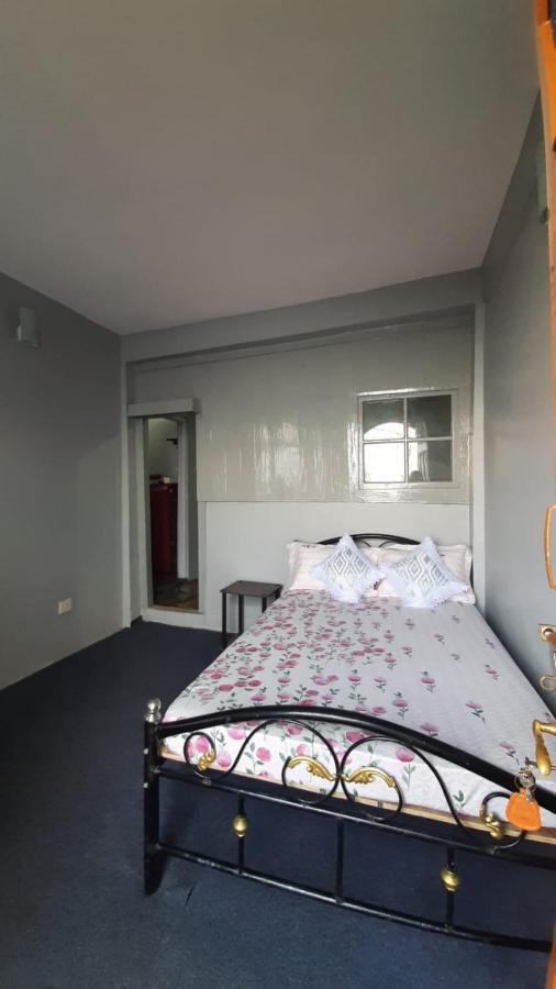 The Village Den , B&B Darjeeling ดาร์จีลิง ภายนอก รูปภาพ